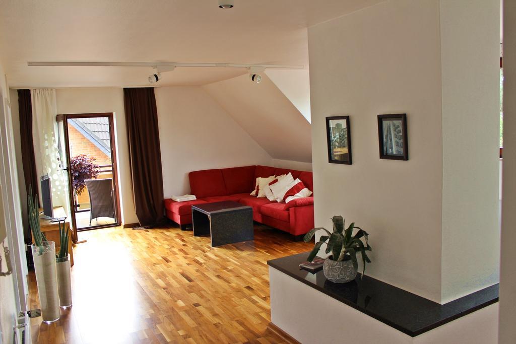 Bel Etage Hotel Дюселдорф Стая снимка